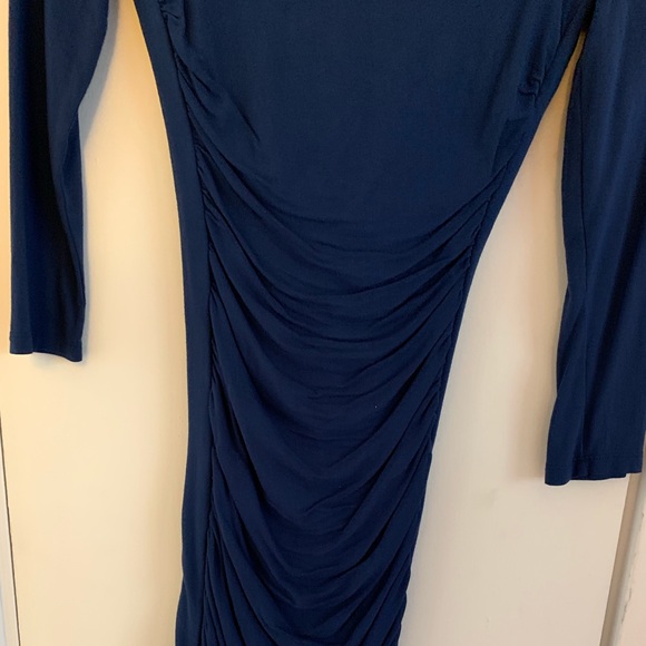 Blue body con dress - Picture 3 of 3